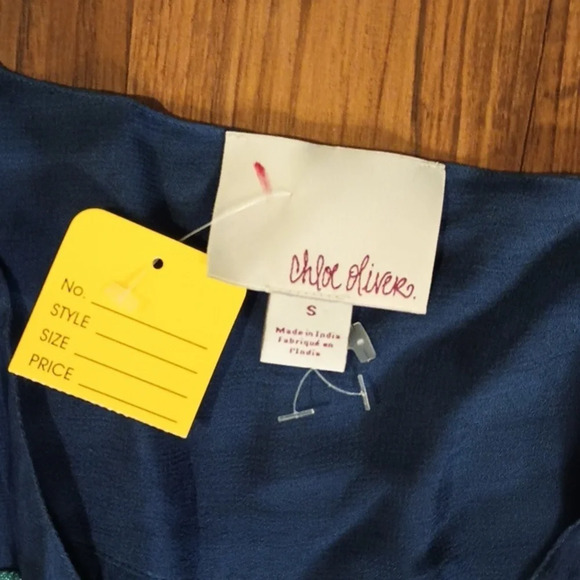 Chloe Oliver Cobalt Long Sleeve Embroidered Surplice Dress w/ Elastic Waist SSS - Picture 3 of 8